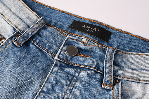 アミリ jeans 新しいパンツ