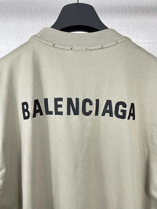 バレンシアガコピー フロントとリアのクラシックな文字刺繍半袖Tシャツ