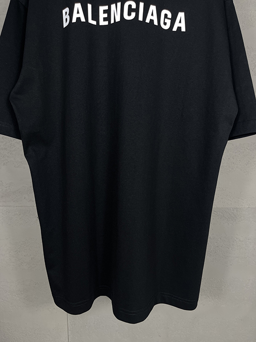 バレンシアガ 前後のクラシックなアルファベットプリント半袖Tシャツ