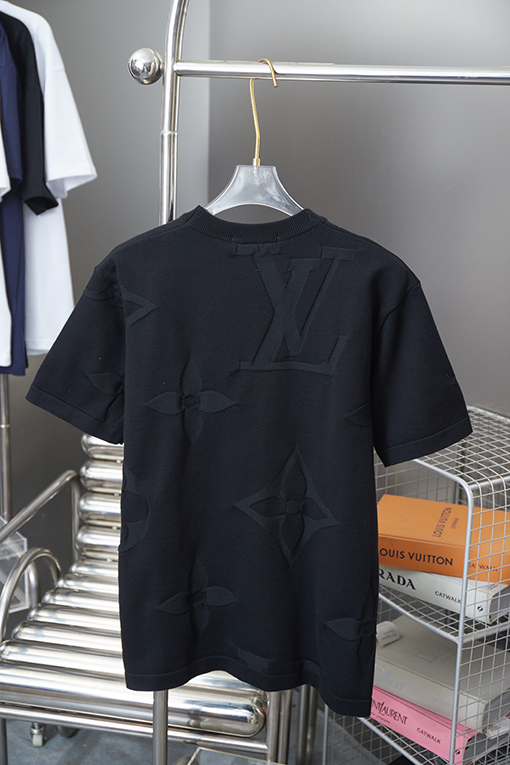 ルイヴィトンスーパーコピー 新しいレンダリング LV ニット半袖Tシャツ