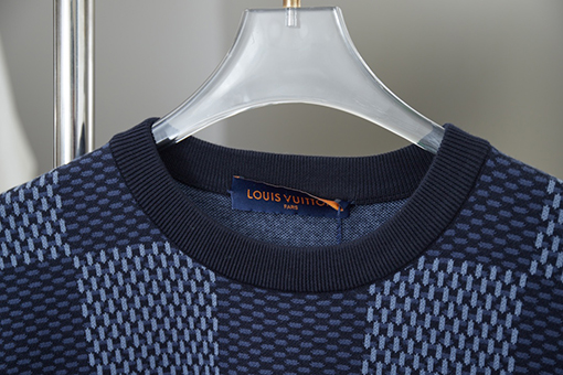 ルイヴィトン ラインストーン刺繍ロゴ文字編み半袖Tシャツ