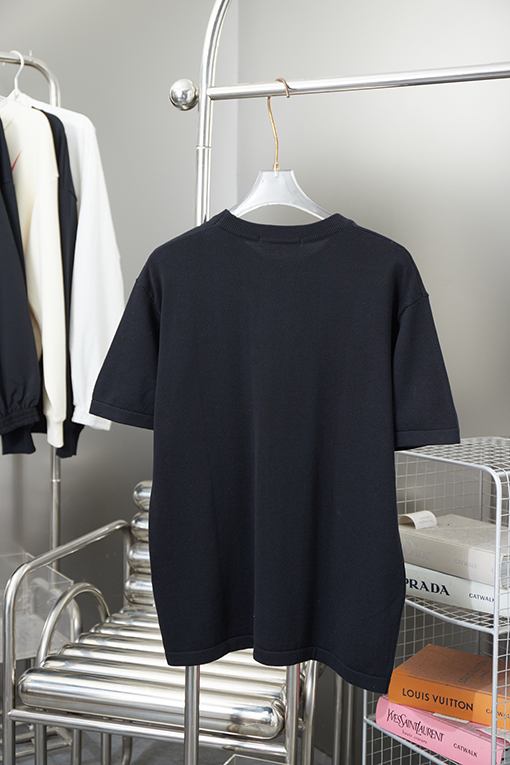 ルイヴィトンスーパーコピー 新しいポケットビーズニット半袖Tシャツ
