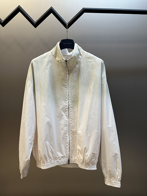 アクネストゥディオズ Acne Studios スタイリッシュなコントラストロゴジッパージャケット