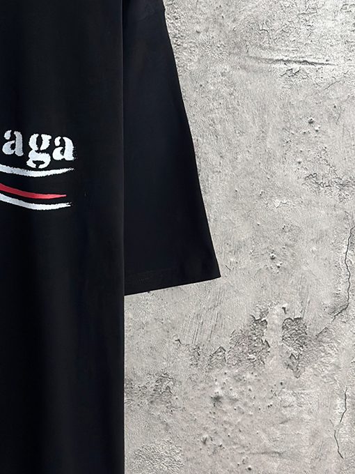 バレンシアガコピー Balenciaga 溶解コーラドットプリント半袖Tシャツ