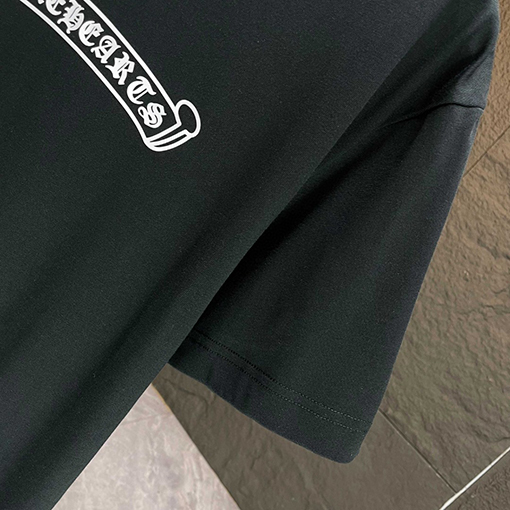 クロムハーツ新しい半袖Tシャツ