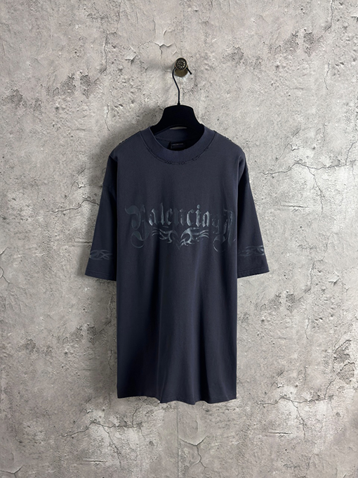 バレンシアガ Balenciaga 新しいトーテム愛の落書き破壊半袖Tシャツ