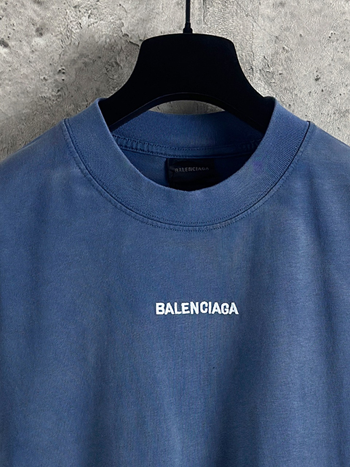 バレンシアガ ファッションセンター前後の文字刺繍半袖Tシャツ