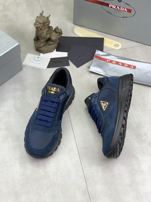 プラダスーパーコピー新しいファッションメンズシューズ