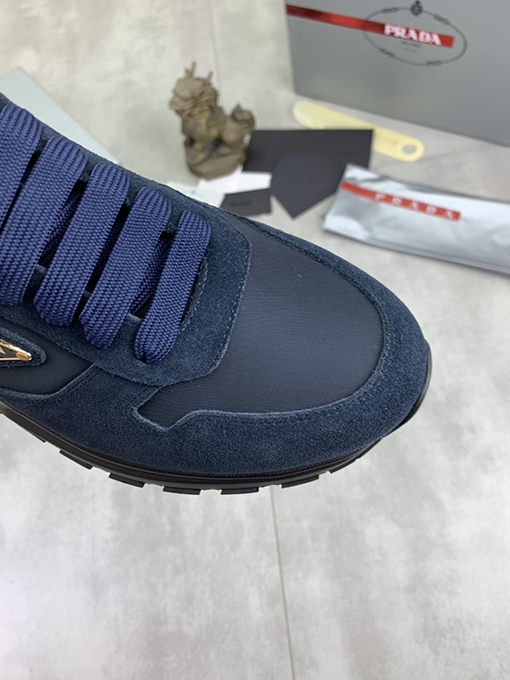 プラダスーパーコピー新しいファッションメンズシューズ