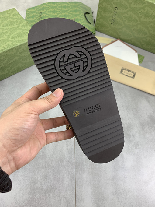 グッチ 新しいダブルG新しいカジュアルスリッパ
