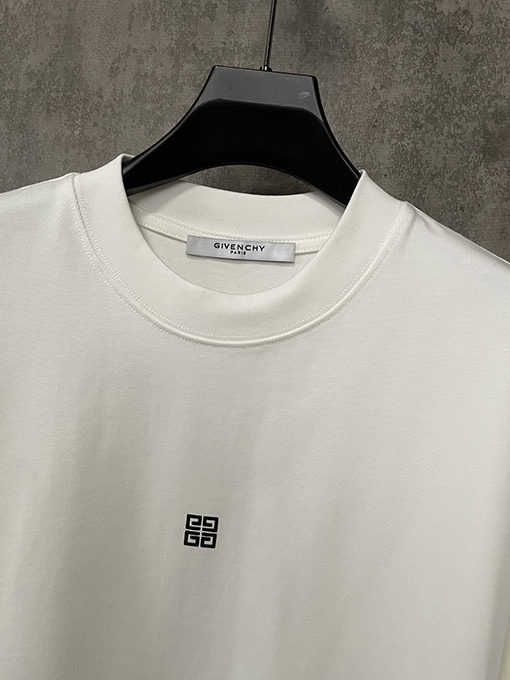 ジバンシイコピー クラシックなフロントとリアのロゴアルファベットプリント半袖Tシャツ