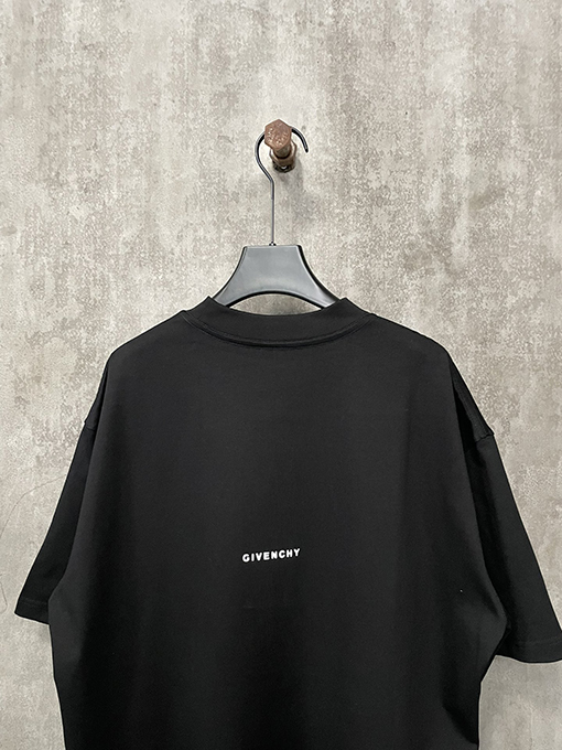 ジバンシイコピー クラシックなフロントとリアのロゴアルファベットプリント半袖Tシャツ