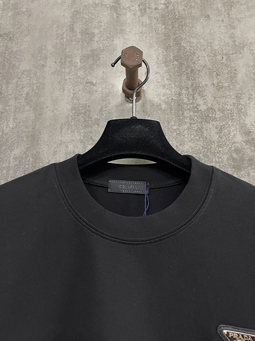 プラダ シルバーラベルレザークルーネック半袖Tシャツ