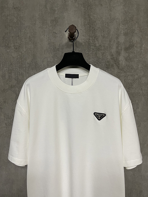 プラダ シルバーラベルレザークルーネック半袖Tシャツ