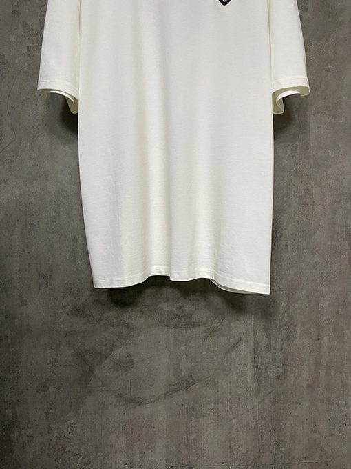 プラダ シルバーラベルレザークルーネック半袖Tシャツ