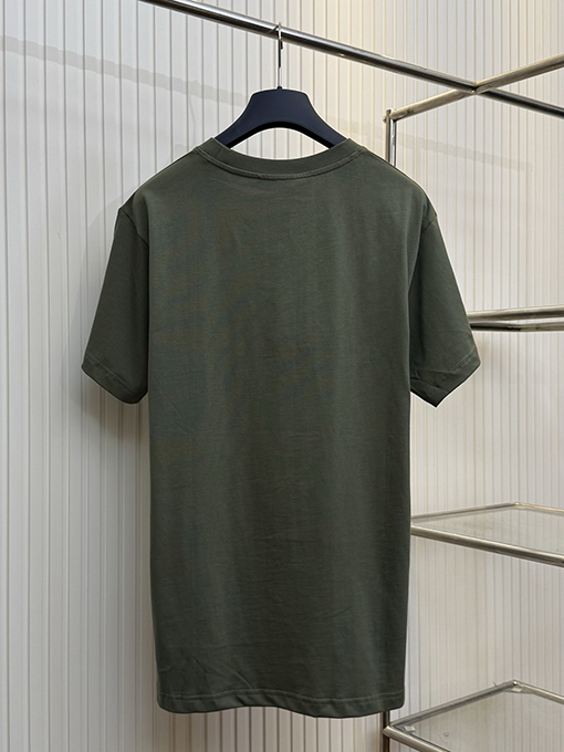 グッチスーパーコピー 馬バックルプリント文字刺繍クルーネック半袖Tシャツ