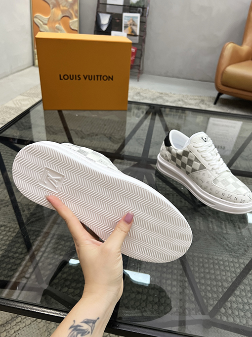 ルイヴィトン ファッション揚げ街のカジュアルシューズ