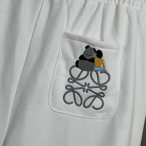 ロエベ パンダ刺繍ショートパンツ