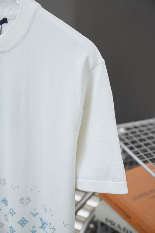 ルイヴィトンコピー 新しいホットドリルジャカードニット半袖Tシャツ