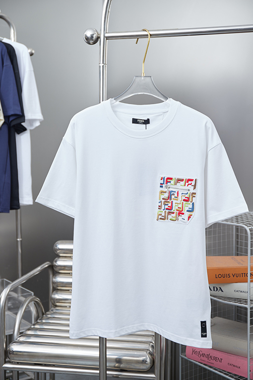 フェンディ 新しい刺繍半袖Tシャツ
