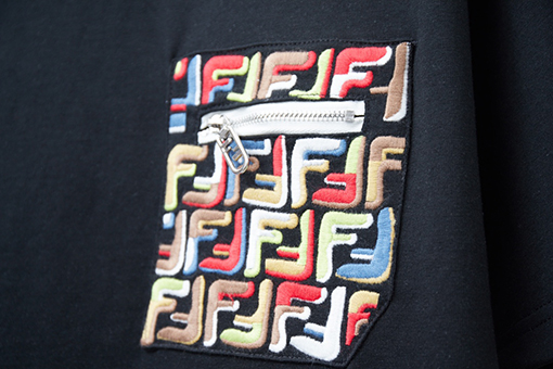 フェンディ 新しい刺繍半袖Tシャツ