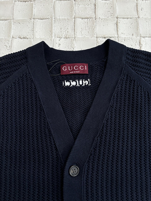 グッチ 新しいリボンカットニットカーディガン