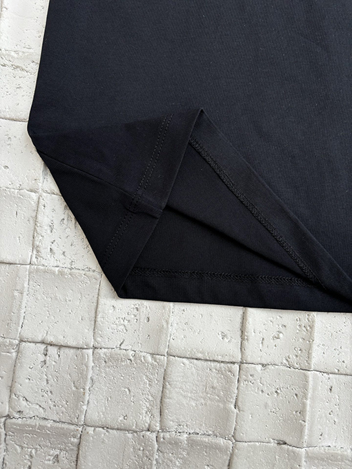ロエベ 新しい虹の文字刺繍半袖Tシャツ