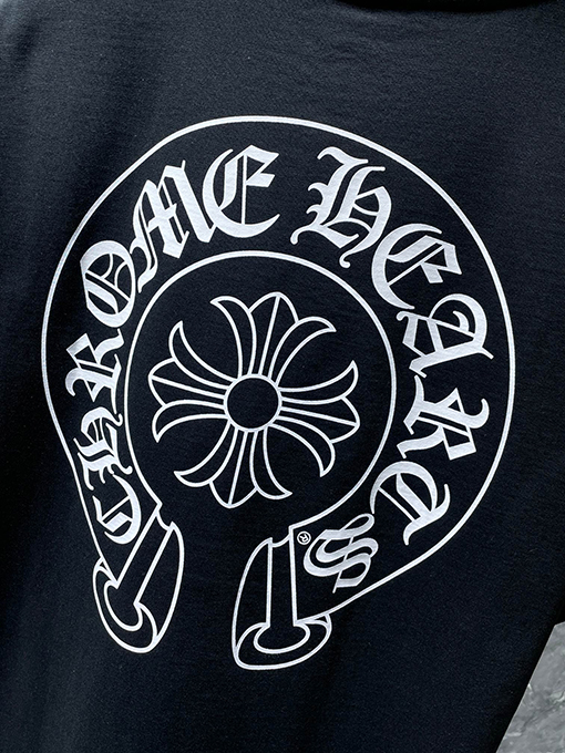 クロムハーツコピー ファッション馬蹄十字花サンスクリット半袖Tシャツ