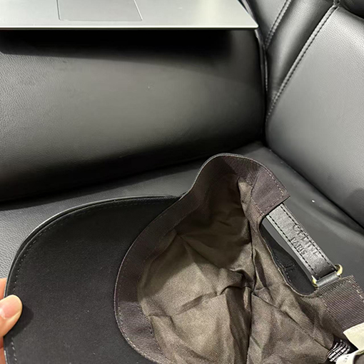 セリーヌ の白黒パッチワークベースボールキャップ