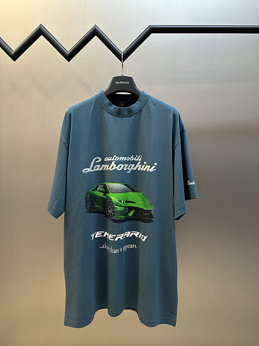 バレンシアガ コラボレーションプリント半袖Tシャツ