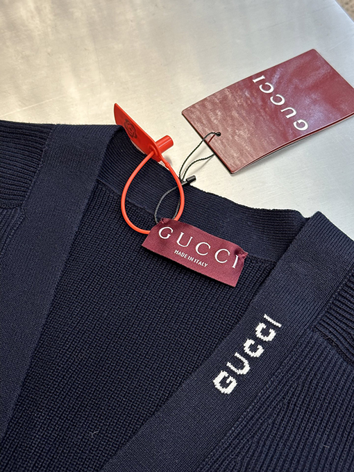 グッチ Gucci インレイニットカーディガン