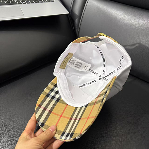 バーバリーコピー ファッションヒット同じベースボールキャップ