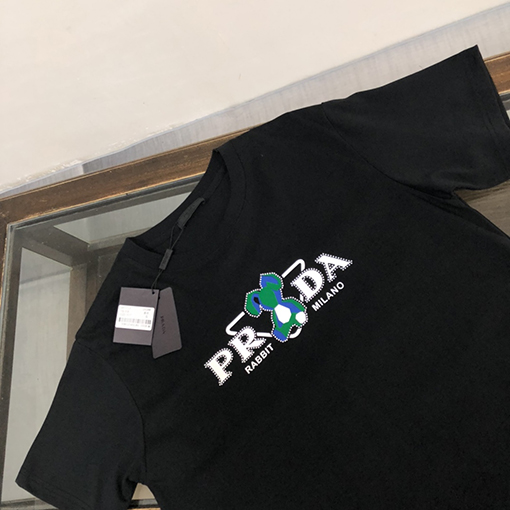 プラダスーパーコピー 新しいカウンターシリーズ純綿ファッション半袖Tシャツ