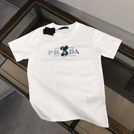 プラダスーパーコピー 新しいカウンターシリーズ純綿ファッション半袖Tシャツ