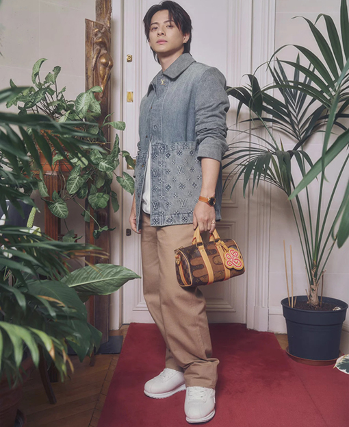 ルイヴィトン LV クラシックなエンボスデニムジャケット