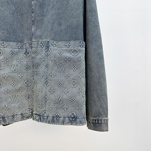 ルイヴィトン LV クラシックなエンボスデニムジャケット