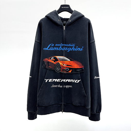 バレンシアガコピー コラボレーションシリーズのパーカージャケット