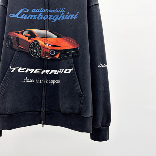 バレンシアガコピー コラボレーションシリーズのパーカージャケット