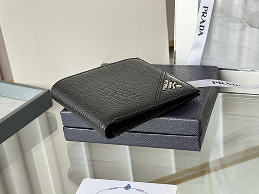 プラダスーパーコピー新しい牛革 財布