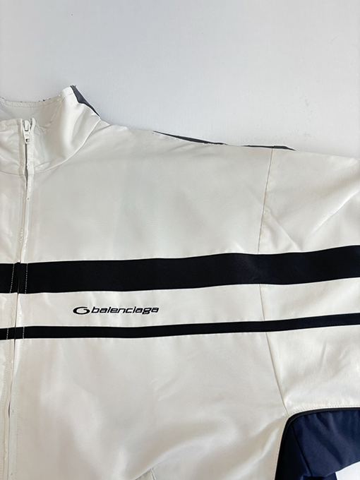 バレンシアガ Balenciag ロゴ刺繍パッチワークジッパージャケット