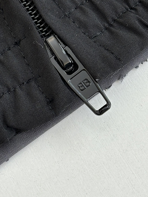バレンシアガ Balenciag ロゴ刺繍パッチワークジッパージャケット