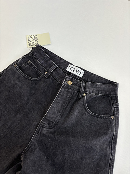ロエベ 新しいAnagram刺繍デニムパンツ