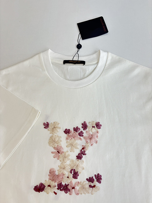 ルイヴィトン 新しい桜の刺繍半袖Tシャツ