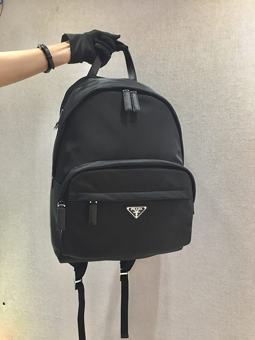 プラダスーパーコピー新しいリュックサック