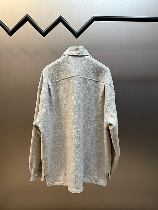 ディオール Dior ベルベットのロゴ入りジャケット
