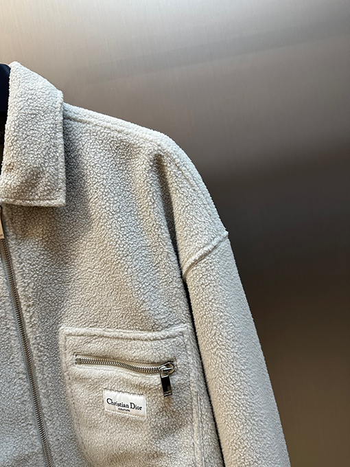 ディオール Dior ベルベットのロゴ入りジャケット