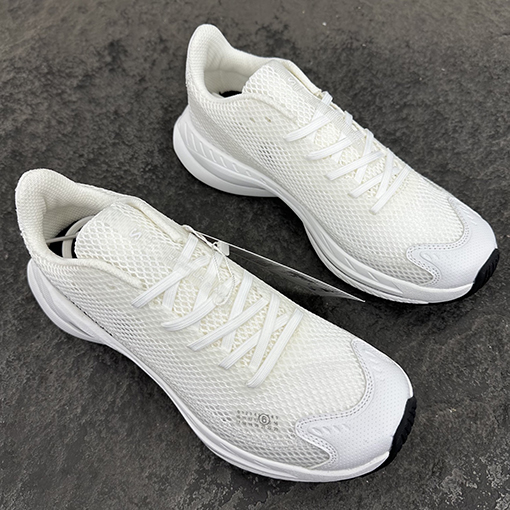 Maison Margiela x Salomon Bladeスーパーコピー コラボレーションシリーズのスポーツシューズ
