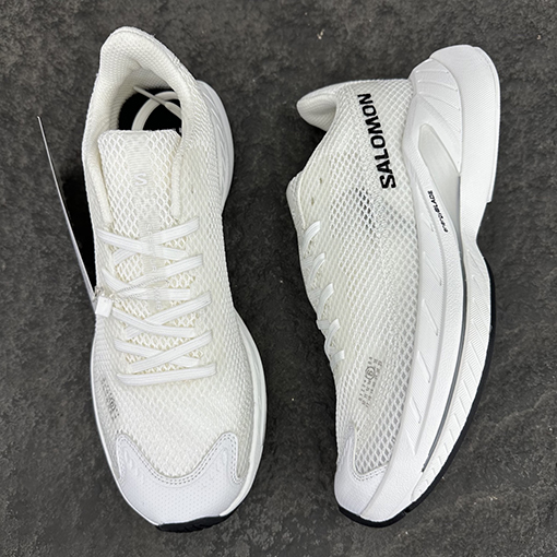 Maison Margiela x Salomon Bladeスーパーコピー コラボレーションシリーズのスポーツシューズ