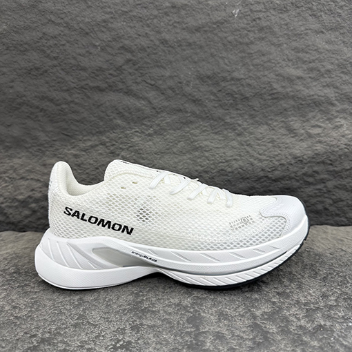 Maison Margiela x Salomon Bladeスーパーコピー コラボレーションシリーズのスポーツシューズ
