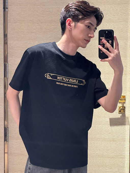 ルイヴィトンスーパーコピー ファッション金枠刺繍ニット半袖Tシャツ